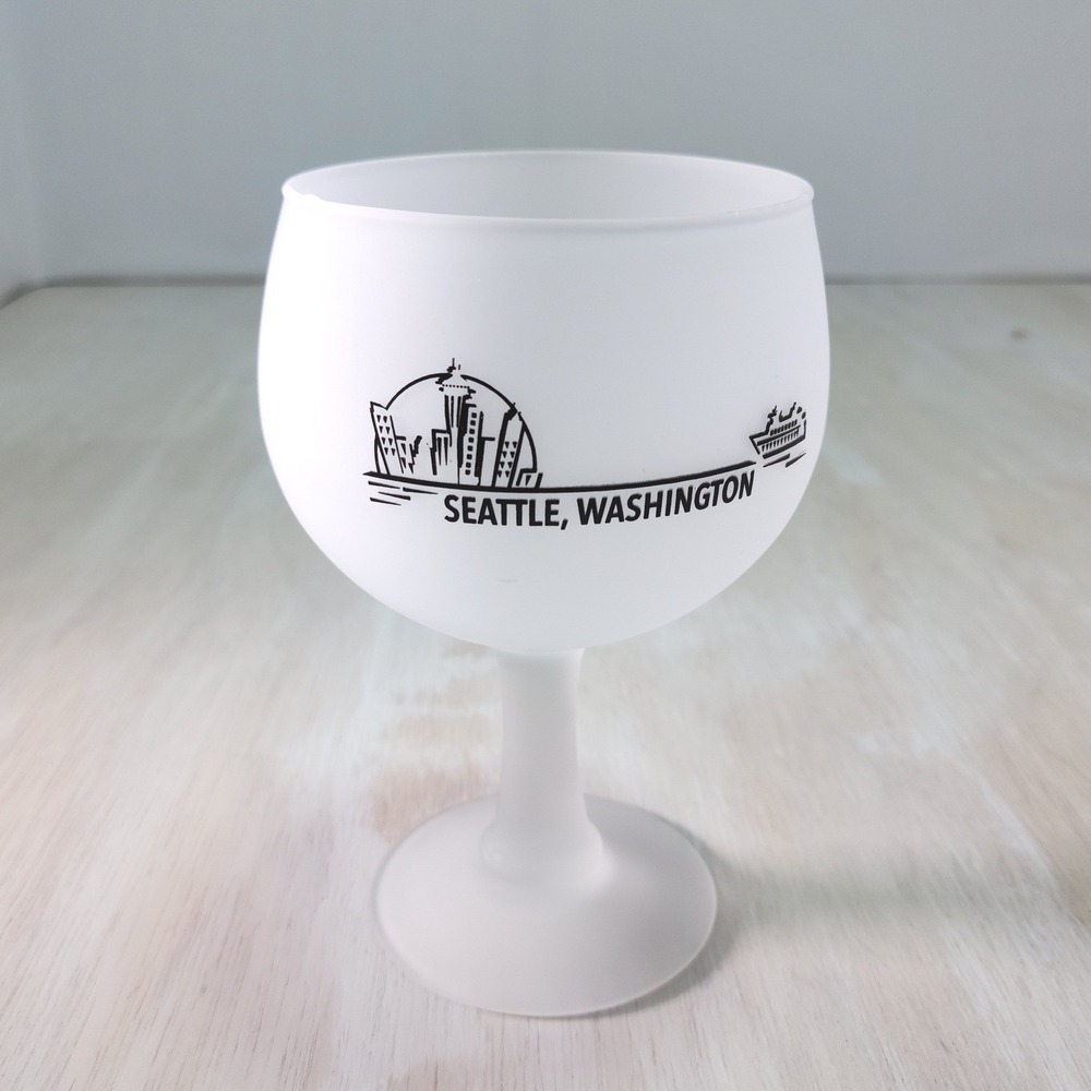 Argosy Cruises Seattle Washington Frosted Glass Souvenir Goblet Skyline 7 inch